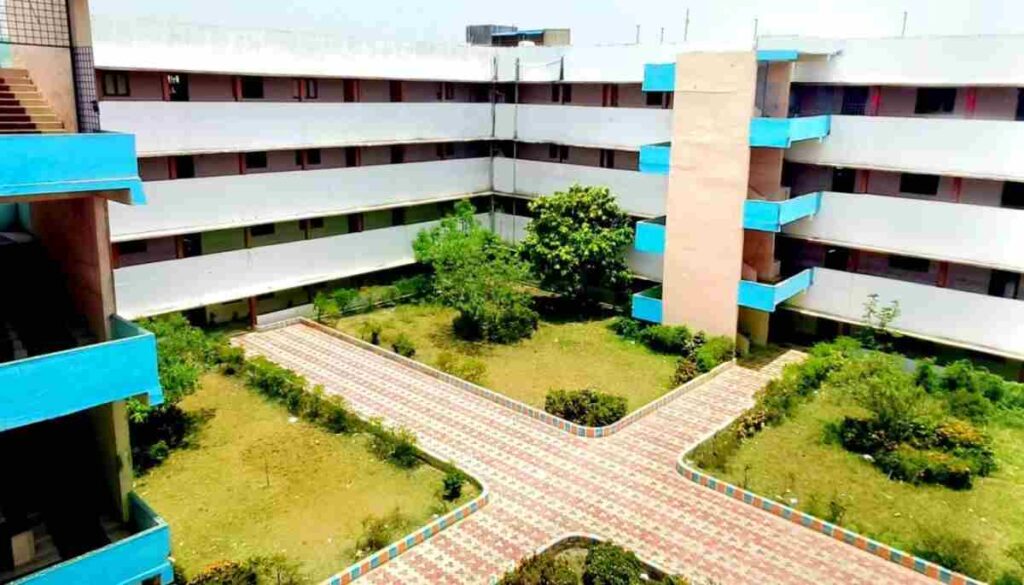 Priyadarshini Institute of Technology 